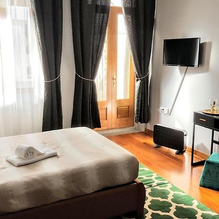 Cool Guesthouse Porto Bagian luar foto
