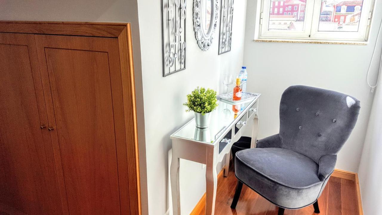 Cool Guesthouse Porto Bagian luar foto