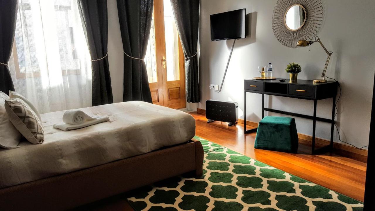 Cool Guesthouse Porto Bagian luar foto